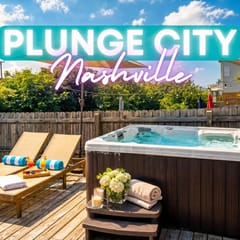 Nashville hot tub & mini golf home, sleeps 12