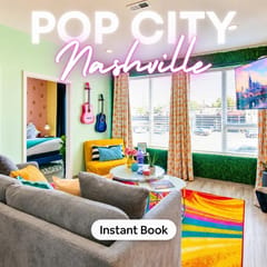Pop art East Nashville apartment • sleeps 12