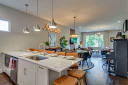 2 Rooftop Homes | Games + BBQ | Sleeps 24 - Image 3