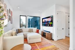 2 Nashville Homes | Rooftop Hot Tubs | Sleeps 24 - Image 3
