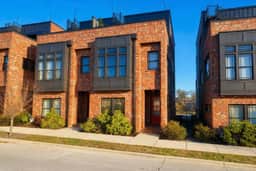 Nashville rooftop skyline views near Broadway • sleeps 12 - Image 2