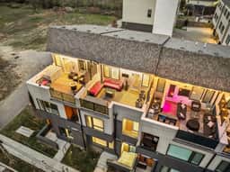 Vegas-themed townhouse near downtown Nashville | Sleeps 12 - Image 2