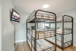 Karaoke house near Centennial Park | sleeps 12 - Image 5