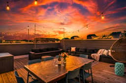 Rooftop Deck House | Sleeps 12 | Garage | Nashville - Image 4