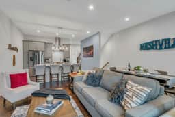 Sleeps 12 Nashville House Near Centennial Park - Image 2