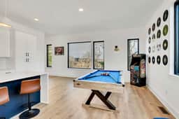 4 Homes, 4 Rooftop Decks & Hot Tubs, Sleeps 48 - Image 5
