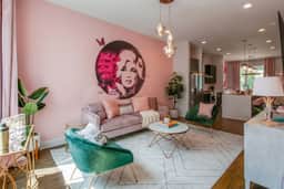 2 Rooftop Homes, Elvis-Themed | Sleeps 24 Nashville - Image 3