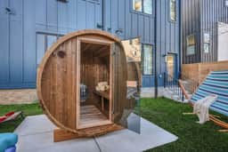 Rooftop hot tub & game room near Geodis Park, sleeps 12 - Image 2