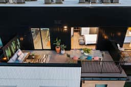 Nashville-themed rooftop penthouse | sleeps 6 - Image 4