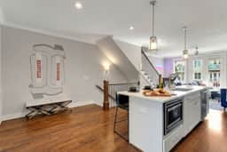Game room house near the Gulch • sleeps 12 - Image 5