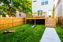 Elvis-themed Nashville house | sleeps 12 | 4 baths - Image 3