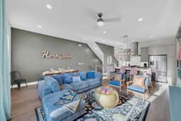 Karaoke game room house near downtown Nashville, sleeps 12 - Image 3