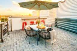 Elvis-themed Nashville house | Sleeps 12 - Image 4