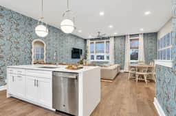 Rooftop deck house near Geodis Park - sleeps 12 - Image 5