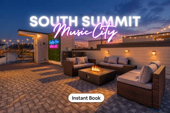 Nashville-themed house, 12 South & Gulch, sleeps 12 - Image 1