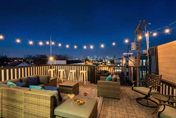 Sleeps 12 Nashville House Near Centennial Park - Image 5