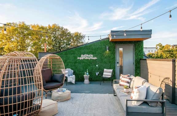Sleeps 10 house near downtown Nashville, garage - Image 4