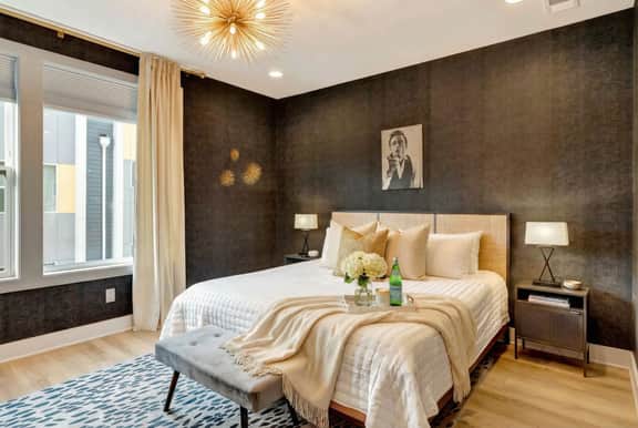 Rooftop Deck House | Sleeps 12 | Garage | Nashville - Image 3