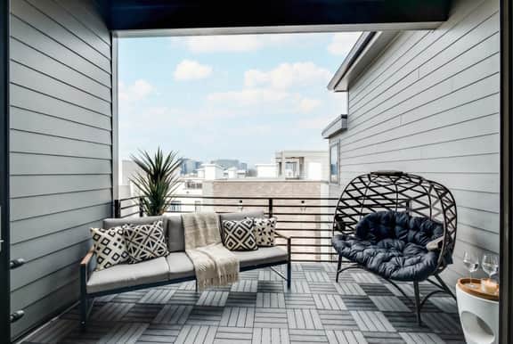 Nashville karaoke house near the Gulch, sleeps 12 - Image 3