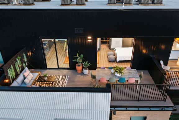Nashville-themed rooftop penthouse | sleeps 6 - Image 4