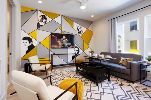 Music City themed home | ping pong garage | sleeps 12 - Image 4