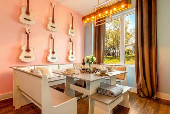 Elvis-themed Nashville house | Sleeps 12 - Image 3