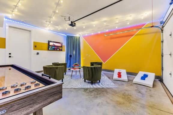 3 Homes Side by Side | Rooftop Deck | Sleeps 36 - Image 2