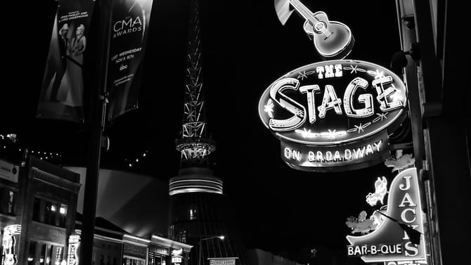 Blog - Memorial Day Weekend Nashville 2026: Best Live Music Events and Where to Stay