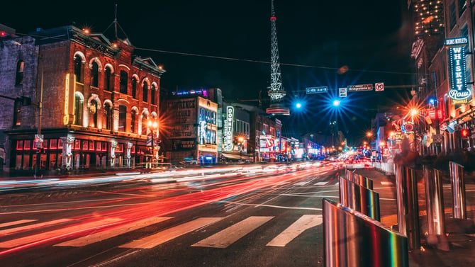 Blog - AmericanaFest 2026 in Nashville: Showcase Guide & Where to Stay